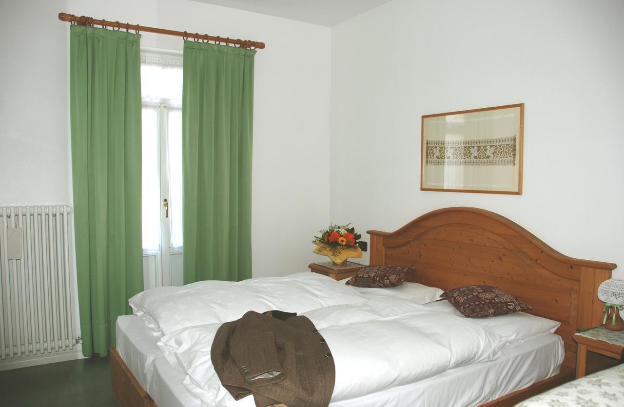 Hotel Oasi Кортина д'Ампецо Екстериор снимка
